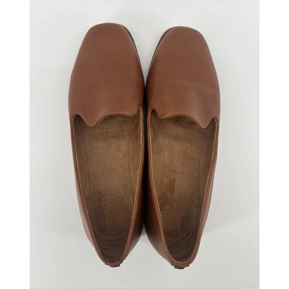 Vionic Willa Flat 2.0 Sz 9.5 Slip On Tan Leather Preppy Chic $140